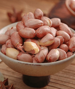 Lạc nhân trắng to tròn đều hạt giàu dinh dưỡng thơm ngậy