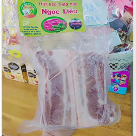 Thịt Heo Thảo Mộc Ngọc Liễu - Hương Vị Tự Nhiên và Thơm Ngon Từ Nông Trại Việt Nam 11 Thịt Heo Thảo Mộc Ngọc Liễu - Hương Vị Tự Nhiên và Thơm Ngon Từ Nông Trại Việt Nam