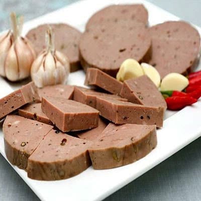Chả bò 1kg Truyền Thống,sự thơm ngon từ quê nhà 11 Chả bò 1kg - Sự Tinh Khiết và Ngon Miệng Từ Nguyên Liệu Tự Nhiên