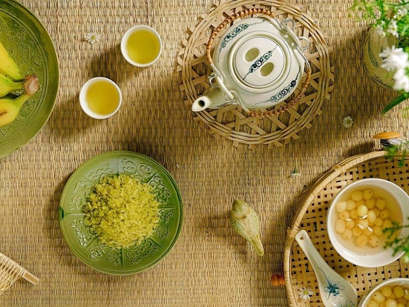 Thưởng thức Bánh cốm làng Vòng - Thức quà đặc sản nổi tiếng Hà Nội 4 Bánh cốm làng Vòng