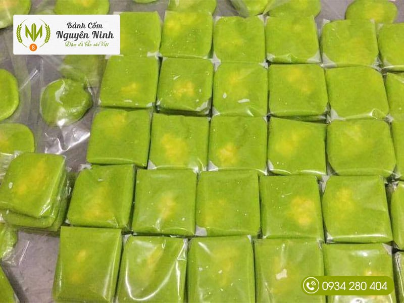 Địa chỉ mua quà biếu bánh cốm chính hãng tại Hà Nội Địa chỉ mua quà biếu bánh cốm chính hãng tại Hà Nội