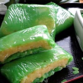 hướng dẫn bạn trẻ làm bánh cốm từ hạt cốm khô