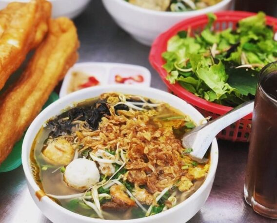 Bánh đa cua Hải Phòng - Hương Vị Đặc Trưng Khó Quên Của Đất Cảng