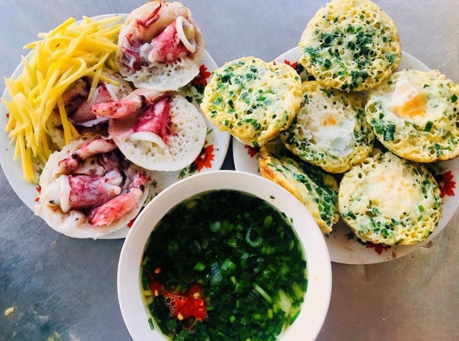 Bánh Căn Nha Trang - Món Ăn Giản Dị Của Người Dân Xứ Biển 8 Bánh Căn Nha Trang - Món Ăn Giản Dị Của Người Dân Xứ Biển