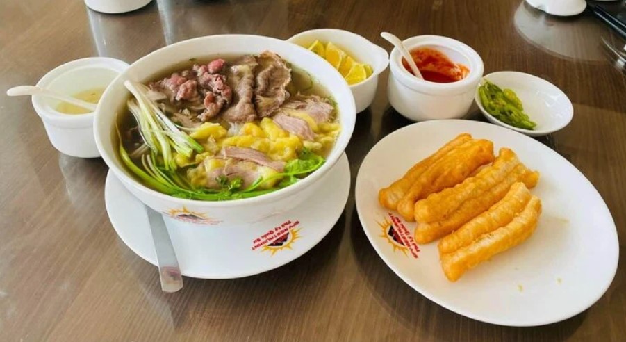 8 quán phở thơm ngon, đậm vị ở Nha Trang 4 8 quán phở thơm ngon, đậm vị ở Nha Trang