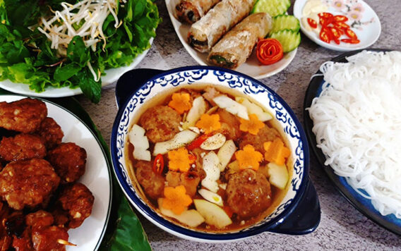 Món Ngon Hà Nội - Ẩm Thực Độc Đáo và Đậm Đà 18 Bun Cha Ha Noi