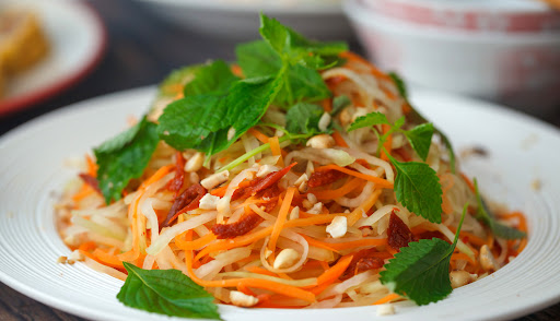 Món Ngon Hà Nội - Ẩm Thực Độc Đáo và Đậm Đà 29 Nom Bo Kho